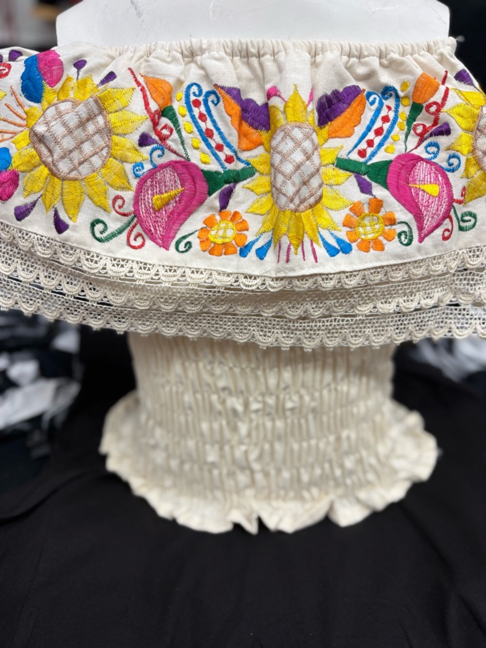 Mexican Embroidered Off-Shoulder Blouse/ Blusa Mexicana Artesanal